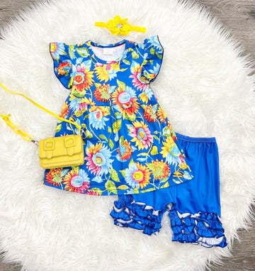 Magnificent Blue Floral Set