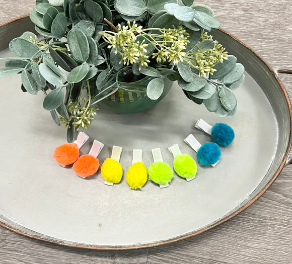 Pom Pom. Clips
