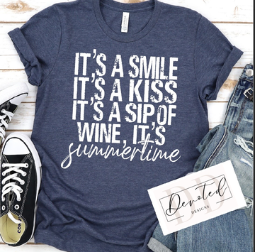 #000 It’s A Smile It’s A Kiss