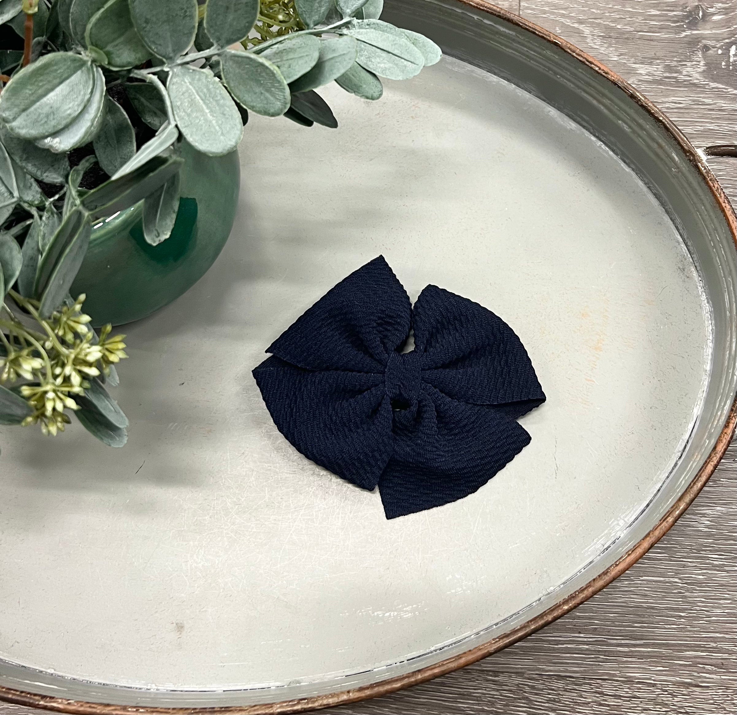 Buy navy Textured Clips