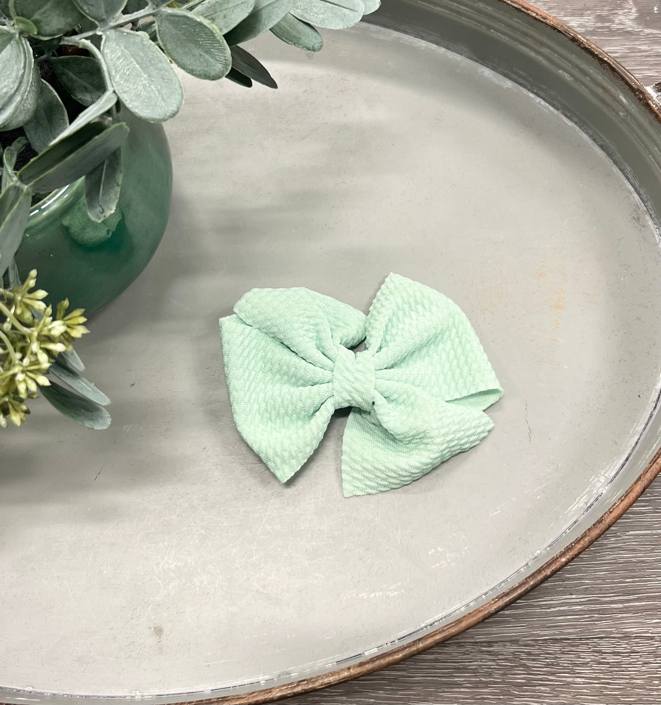 Buy mint Textured Clips