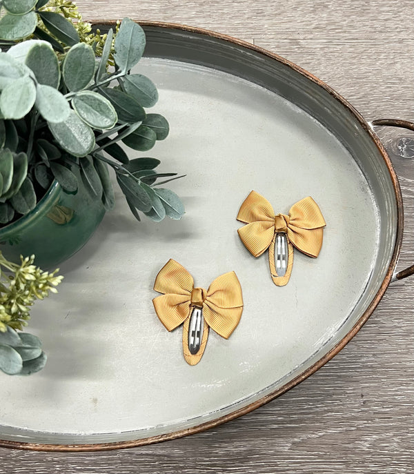 Ribbon Wrapped Clippies