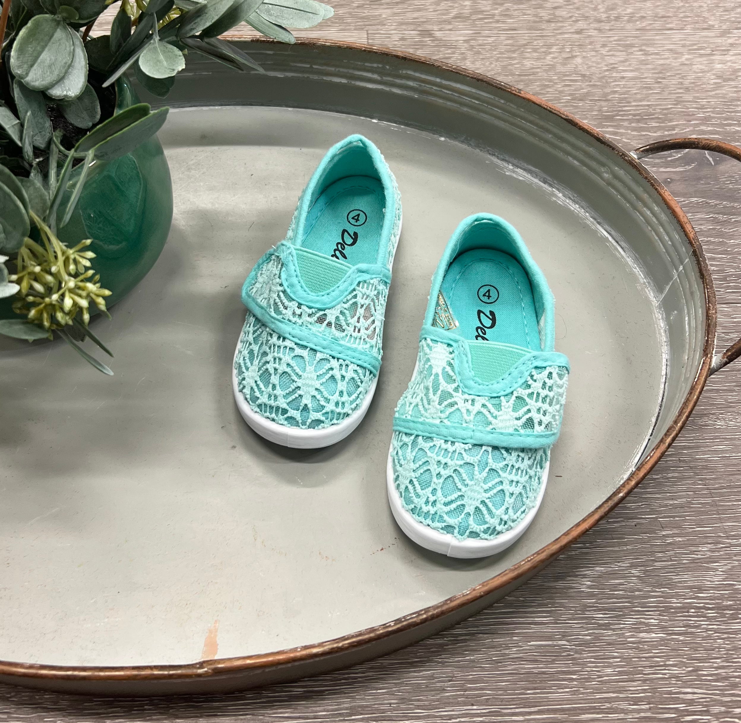 Buy mint Lace Flats