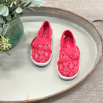 Buy fuchsia Lace Flats