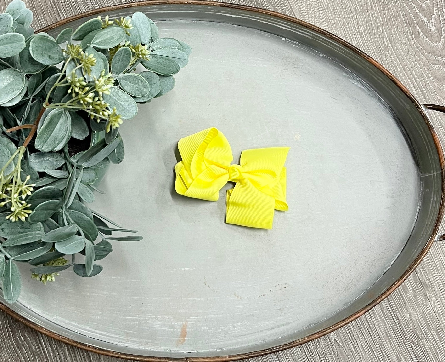 Buy pineapple 4.5” Clip Bow