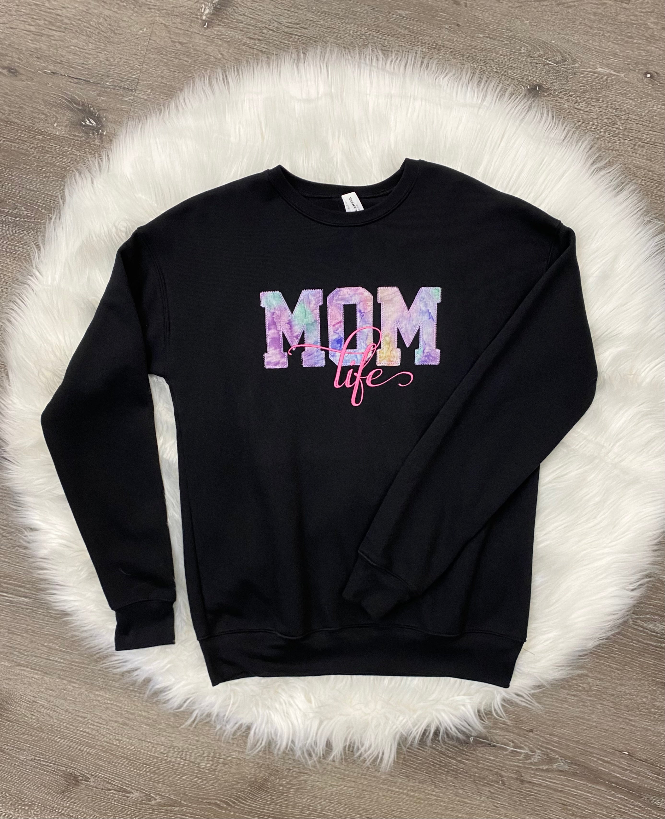 Embroidered MOM Life