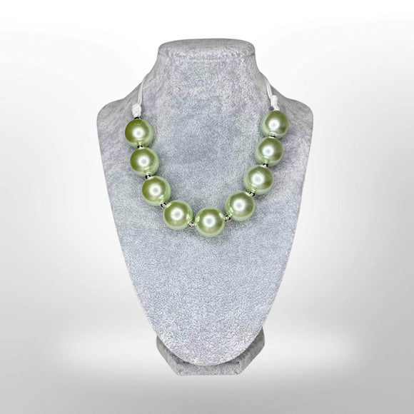 Delilica Shimmer Beaded Necklace