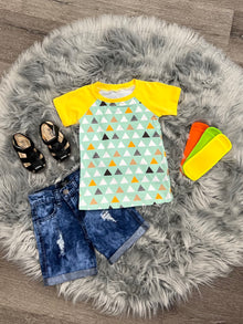 Yellow triangle T