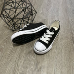 Canvas Sneaker