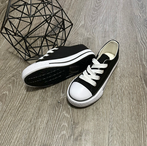 Canvas Sneaker